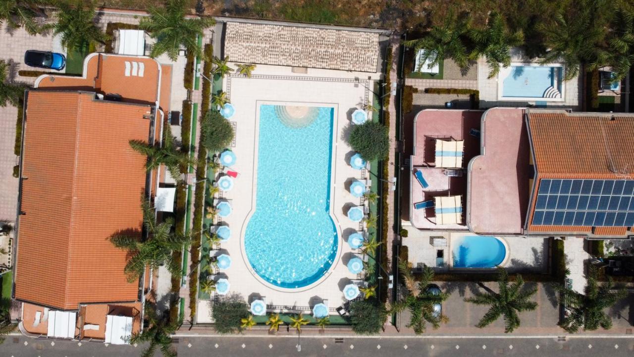 Le Ville Della Contea -Vacation Rentals 马斯卡利 外观 照片