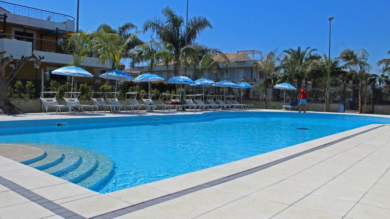 Le Ville Della Contea -Vacation Rentals 马斯卡利 外观 照片